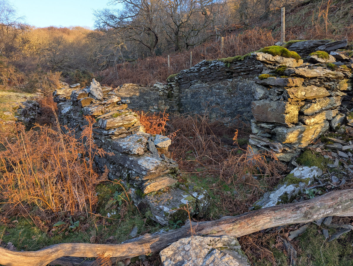 Building remains near 'reservoir'